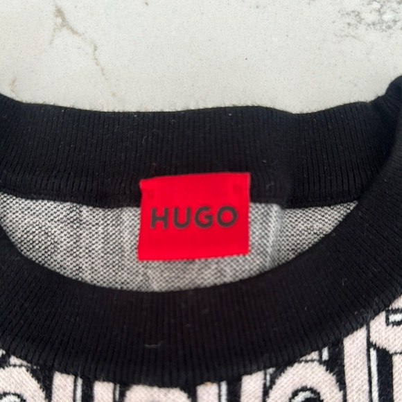 HUGO Black and White Graphic Polo Tee - Picture 2 of 3